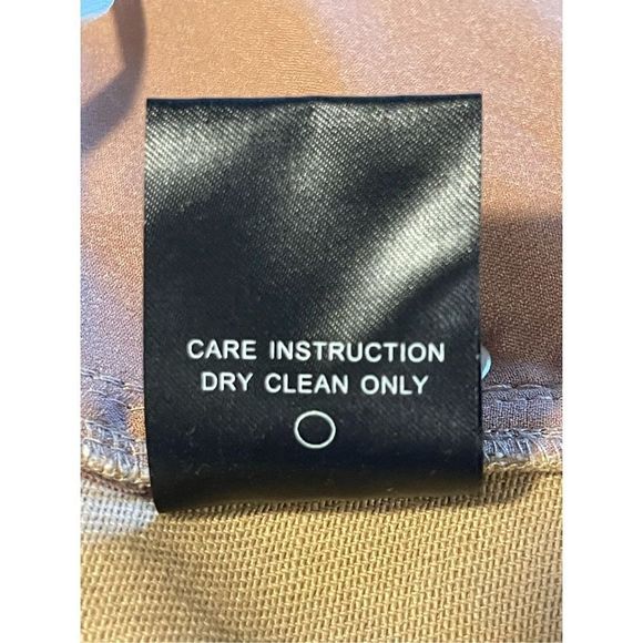 H:ours Midtown Mini Shorts in Khaki Sz S High Waisted Twill Stretch Revolve NWT - Picture 6 of 6